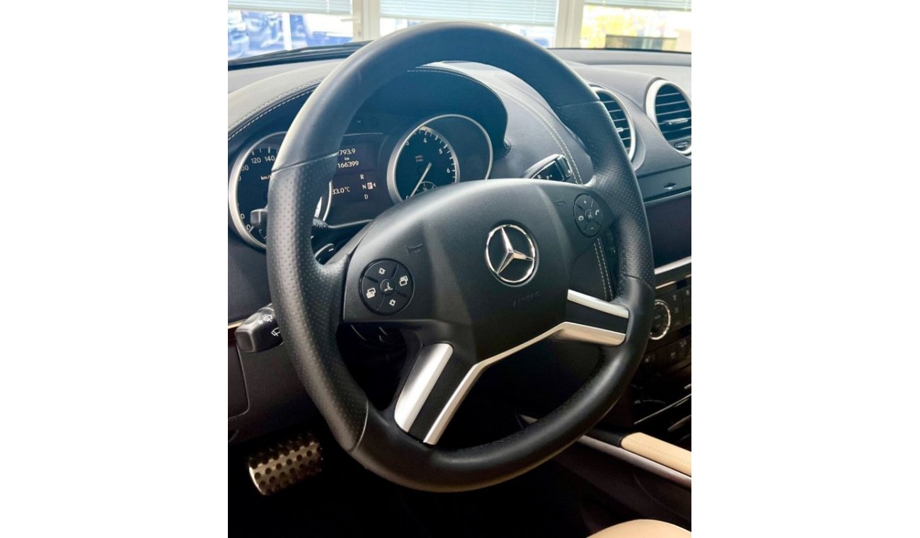 Mercedes-Benz ML 350 AMG GCC .. FSH .. GRAND EDITION .. Perfect Condition … V6 .