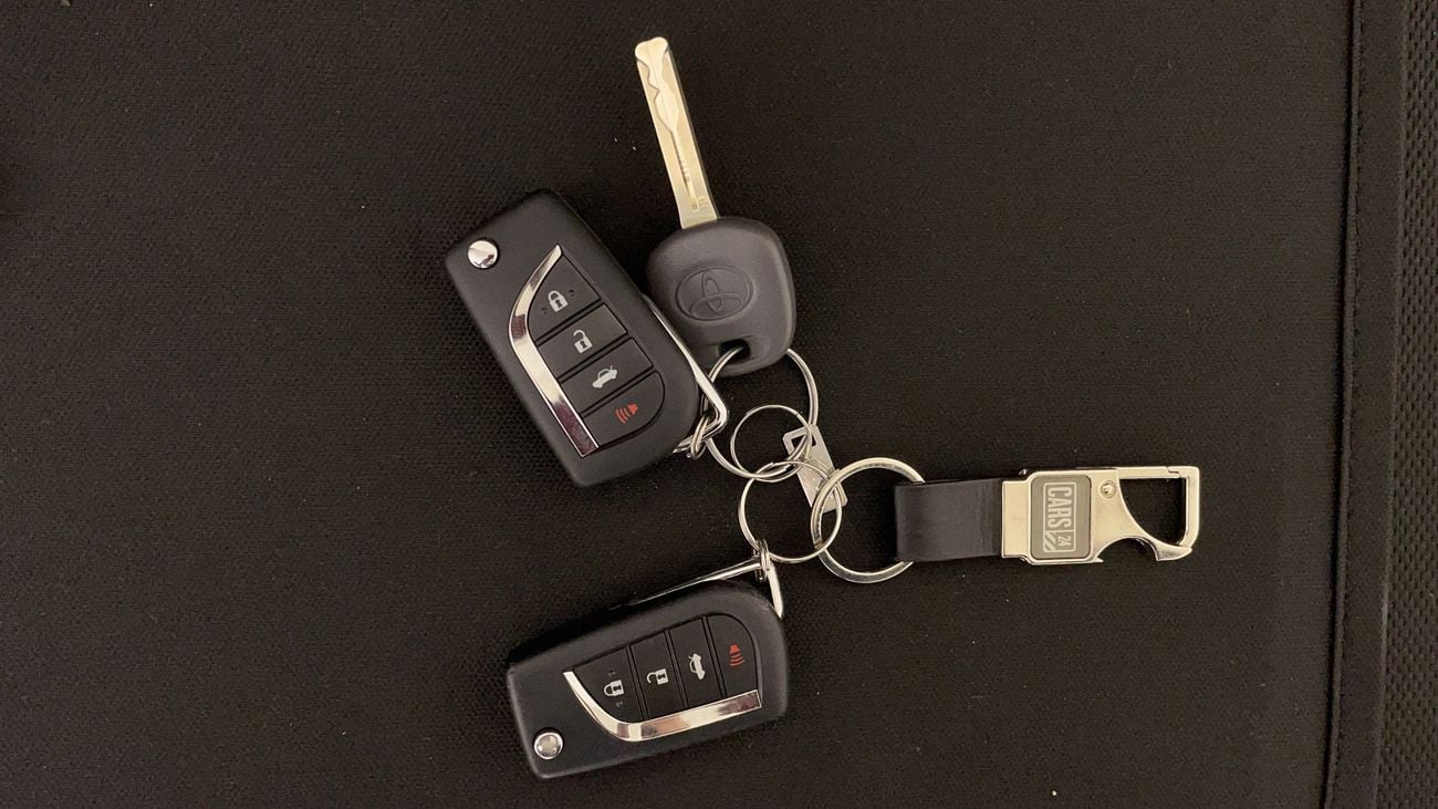 تويوتا كورولا XLI 1.6 | بدون دفعة مقدمة | اختبار القيادة في المنزل