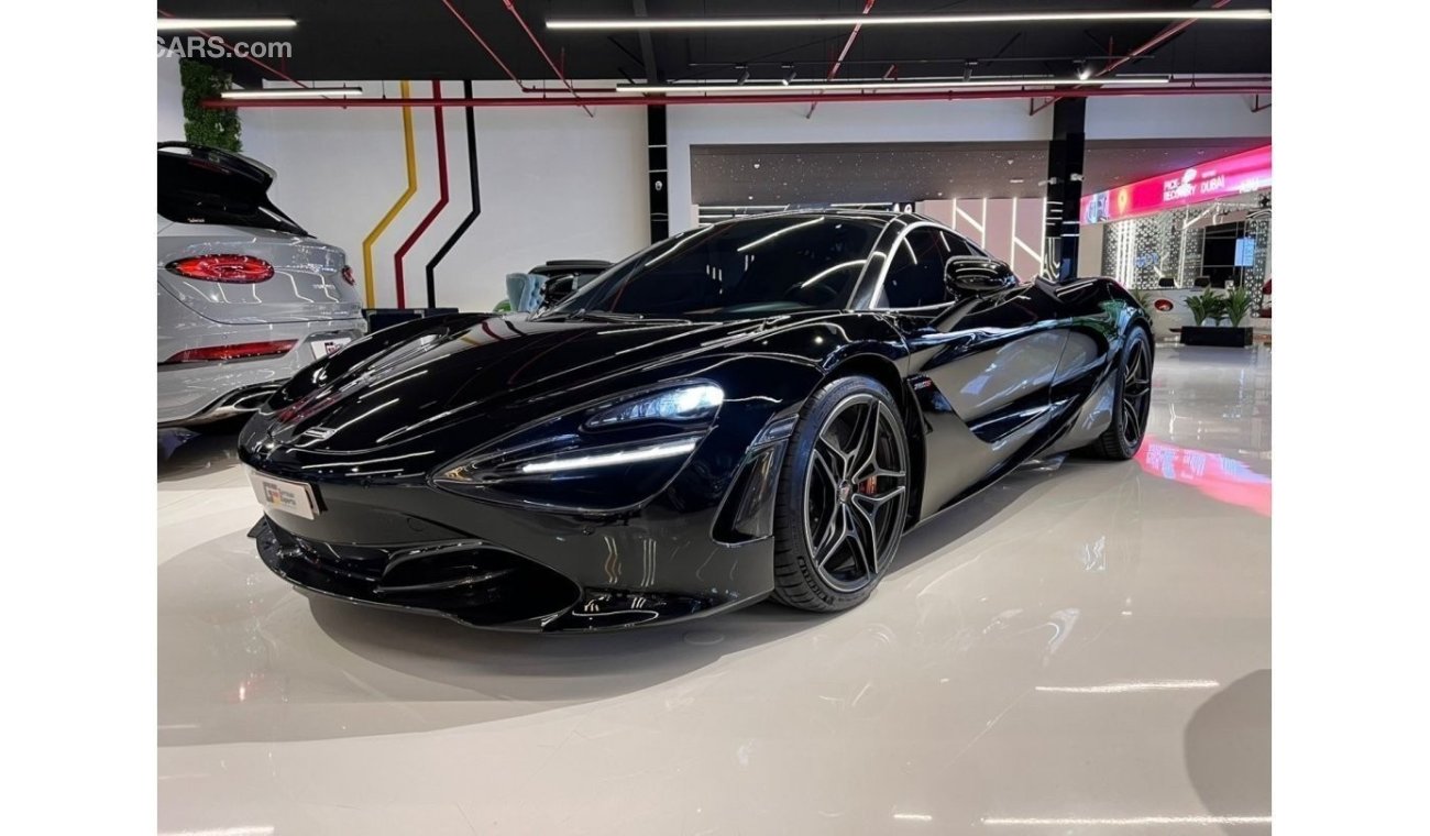 مكلارين 720S 1 YEAR WARRANTY AND SERVICE UNLIMITED MILEAGE