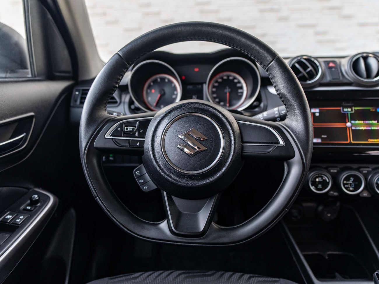 سوزوكي سويفت GL 1.2L