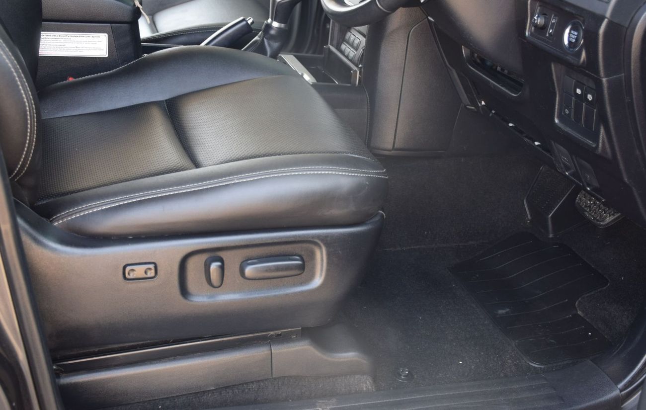 Toyota Prado 4X4 Diesel 2.8L Full Option (Right Hand)