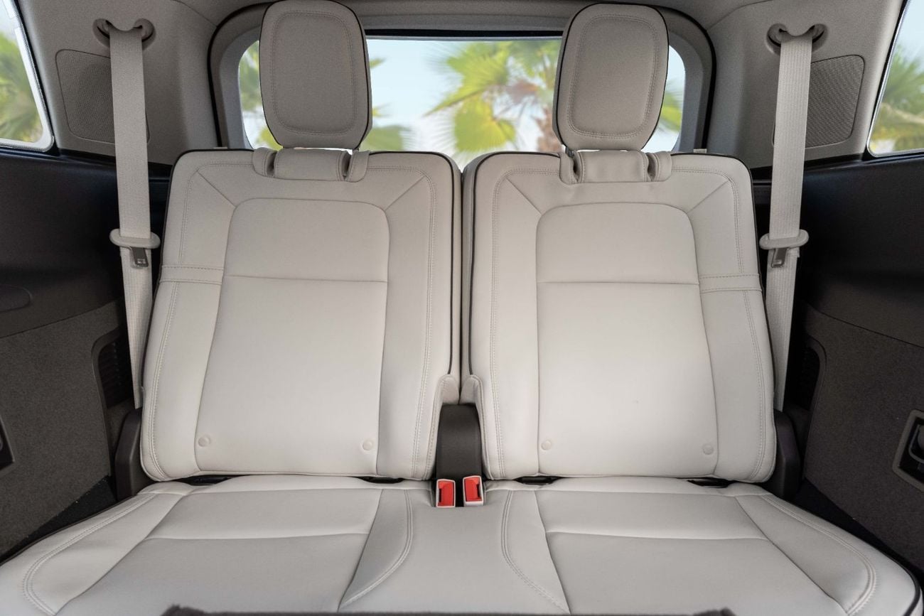 Lincoln Aviator Presidential | 5,873 P.M  | 0% Downpayment | Excellent Condition!