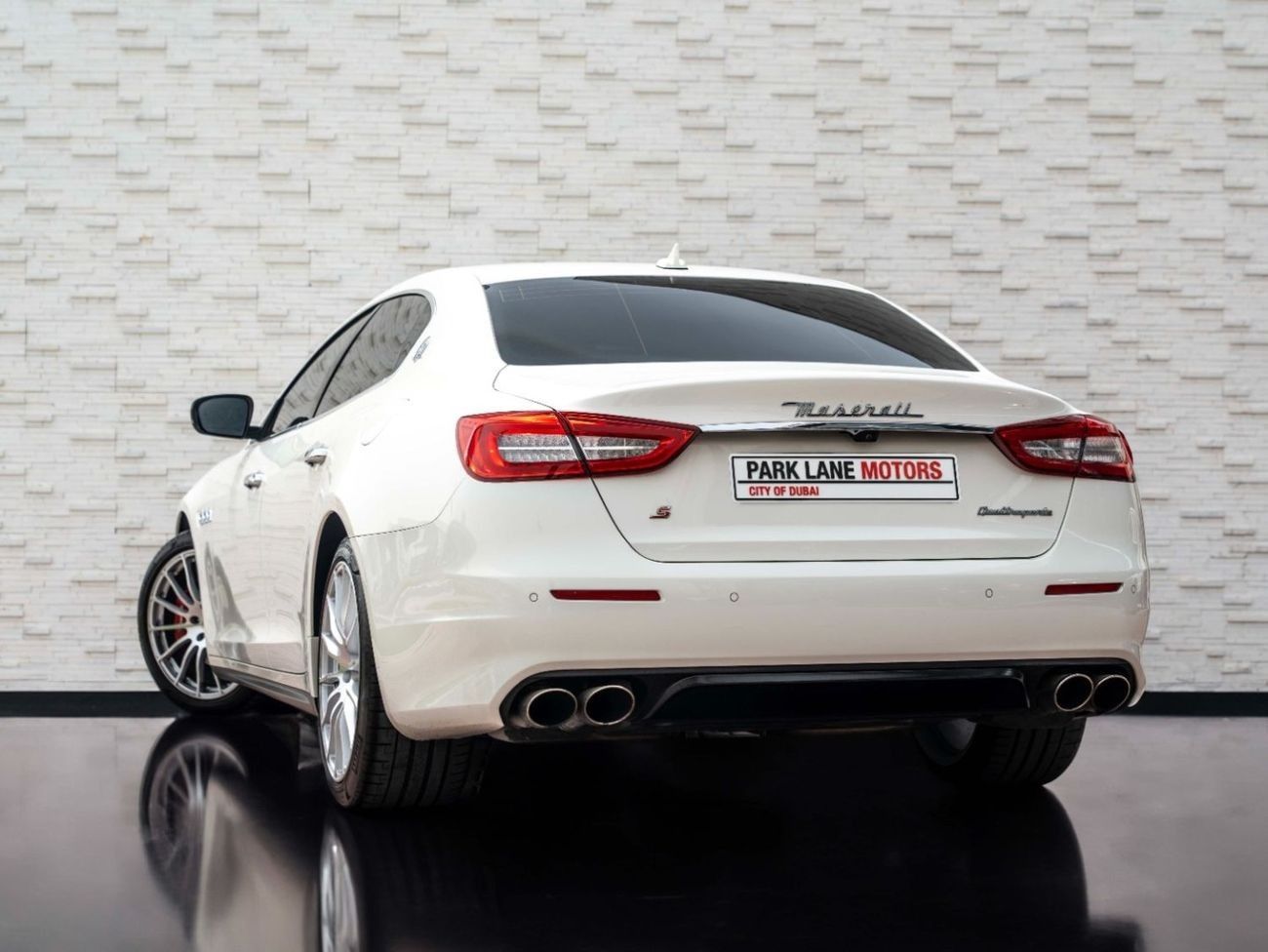 مازيراتي كواتروبورتي Std 3.0L (350 HP)