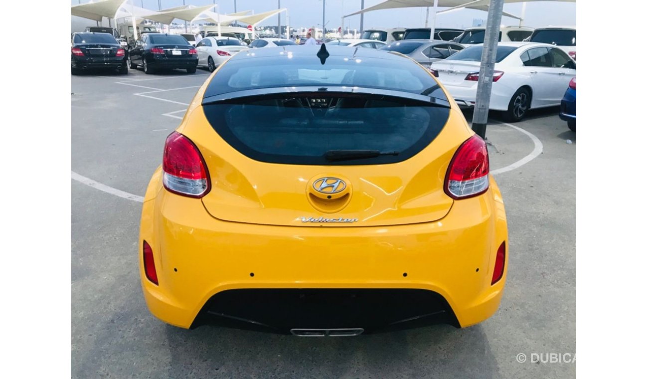 Hyundai Veloster