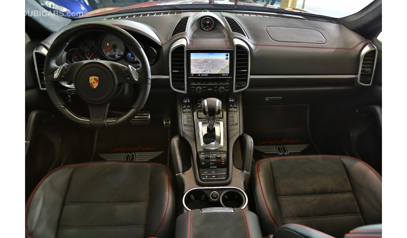 Porsche Cayenne GTS