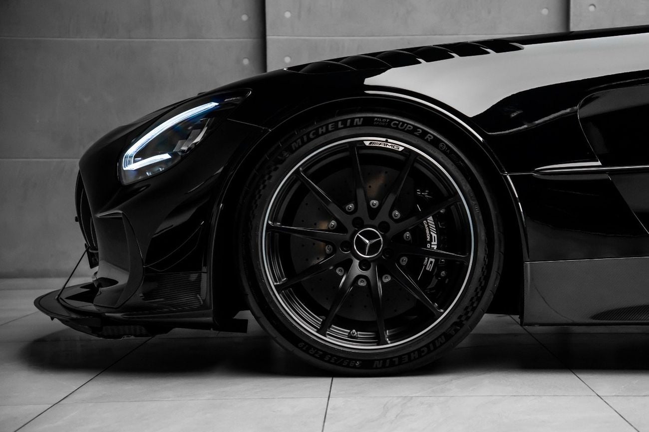 مرسيدس بنز AMG GT BLACK SERIES