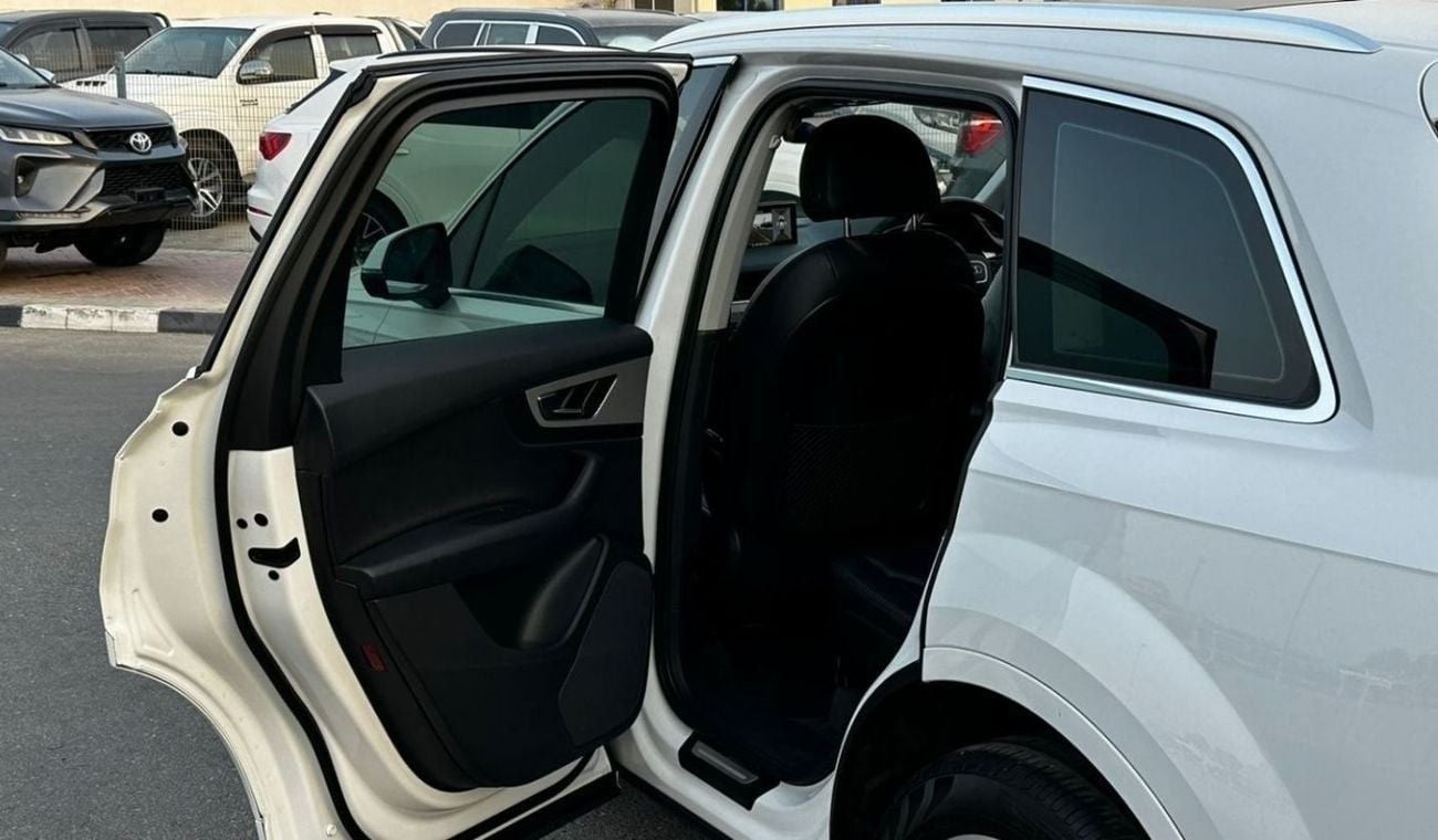 أودي Q7 AUDI Q7 DIESEL RIGHT HAND DRIVE 2021 MODEL 4WD