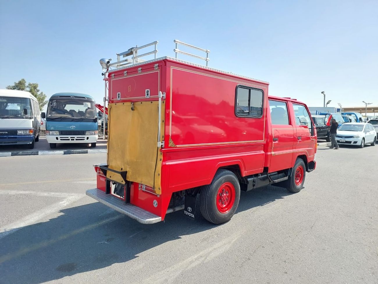تويوتا داينا TOYOTA DYNA TRUCK RHD 1996 MODEL 3.5 L DIESEL MANUAL(PM05103)