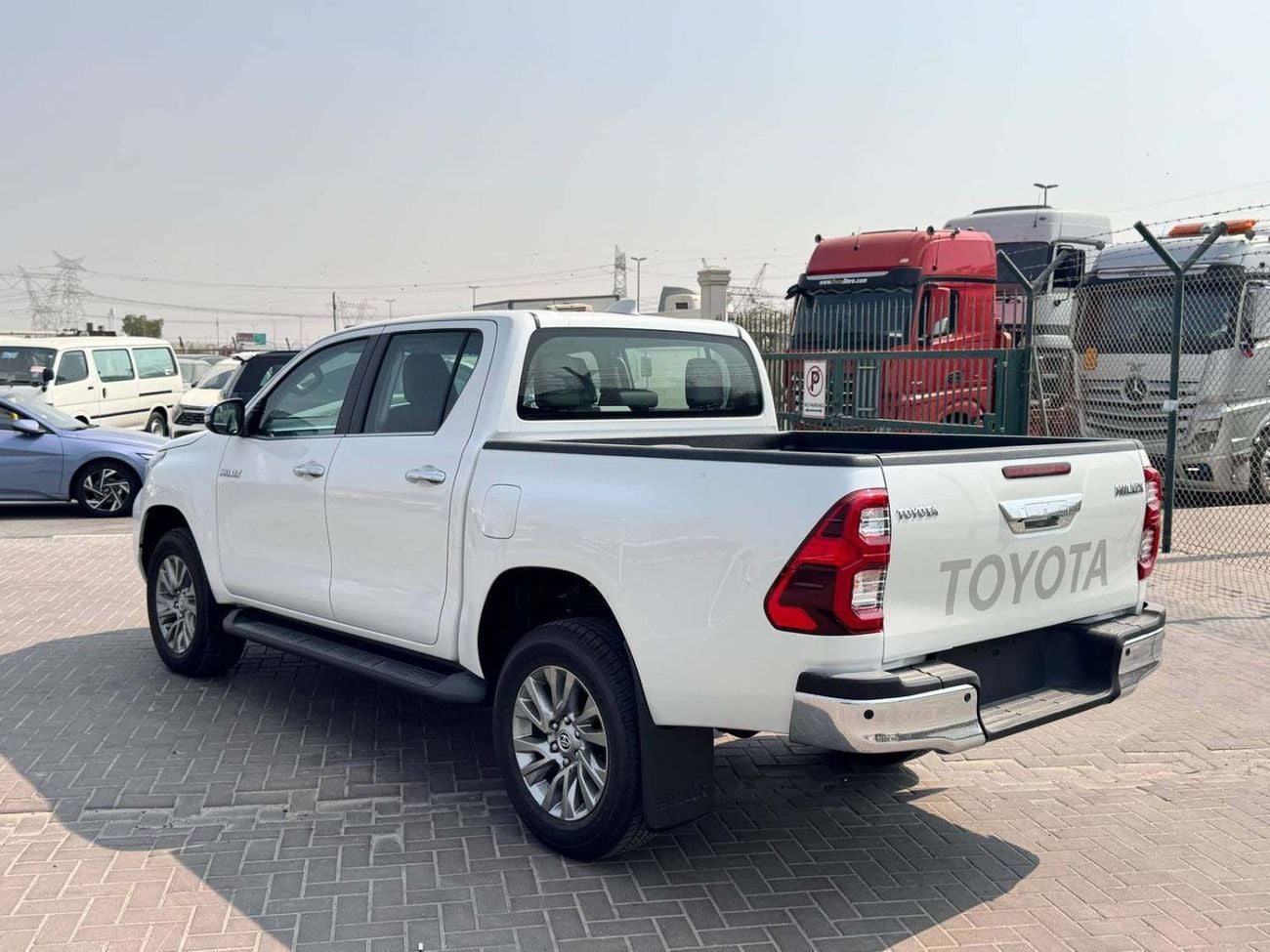 Toyota Hilux 2025 TOYOTA RIGHT HAND DRIVE HILUX TOP-LINE D/CAB 2.8L DIESEL BRAND NEW 0KM