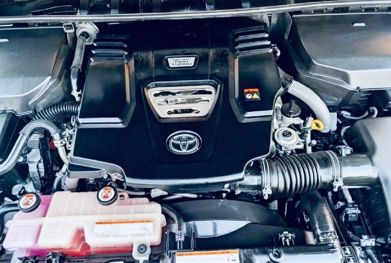 Toyota Land Cruiser GXR Diesel 3.3L