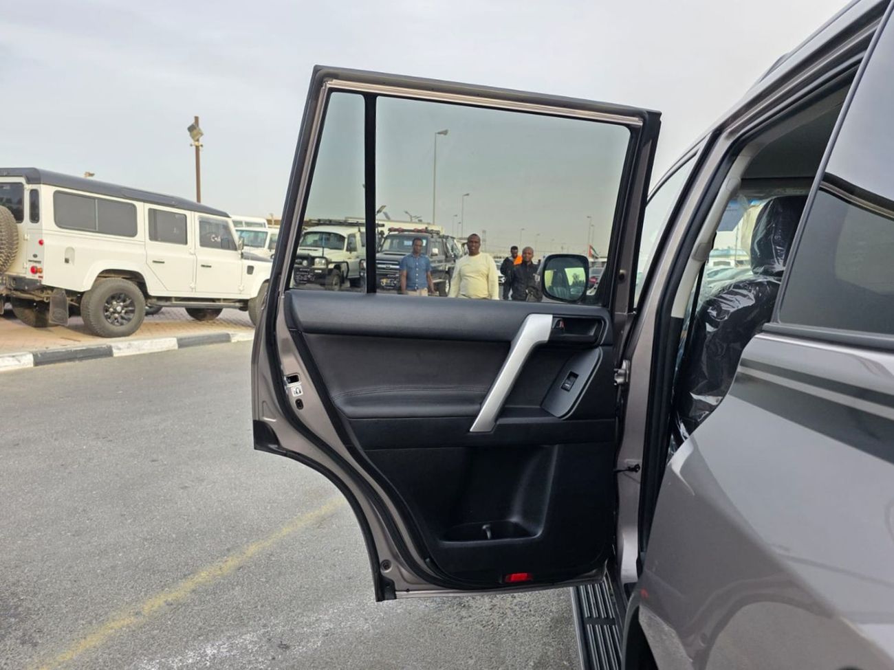 Toyota Land Cruiser TOYOTA LAND CRUISER PRADO SUV RHD 2019 MODEL 2.8 L DIESEL AUTOMATIC(PM52159)