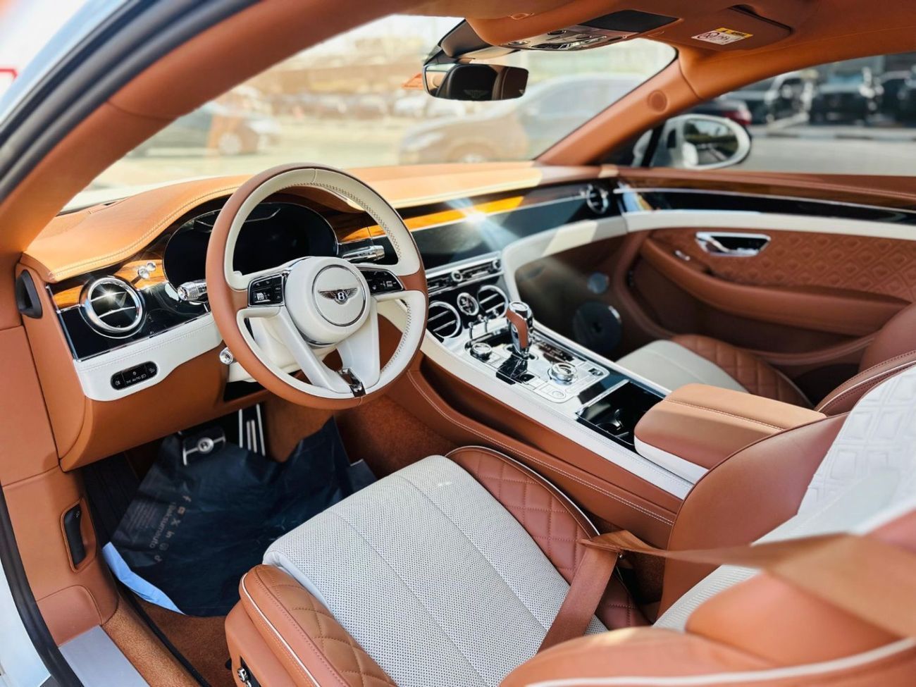 Bentley Continental GT 6.0L W12 (626 HP)