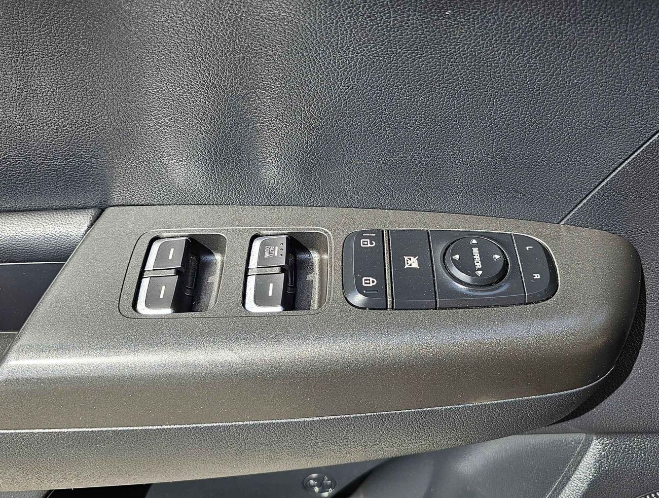 كيا سبورتيج LX // 634 AED Monthly // LEATHER // ORG AIRBAG (LOT # 48123)