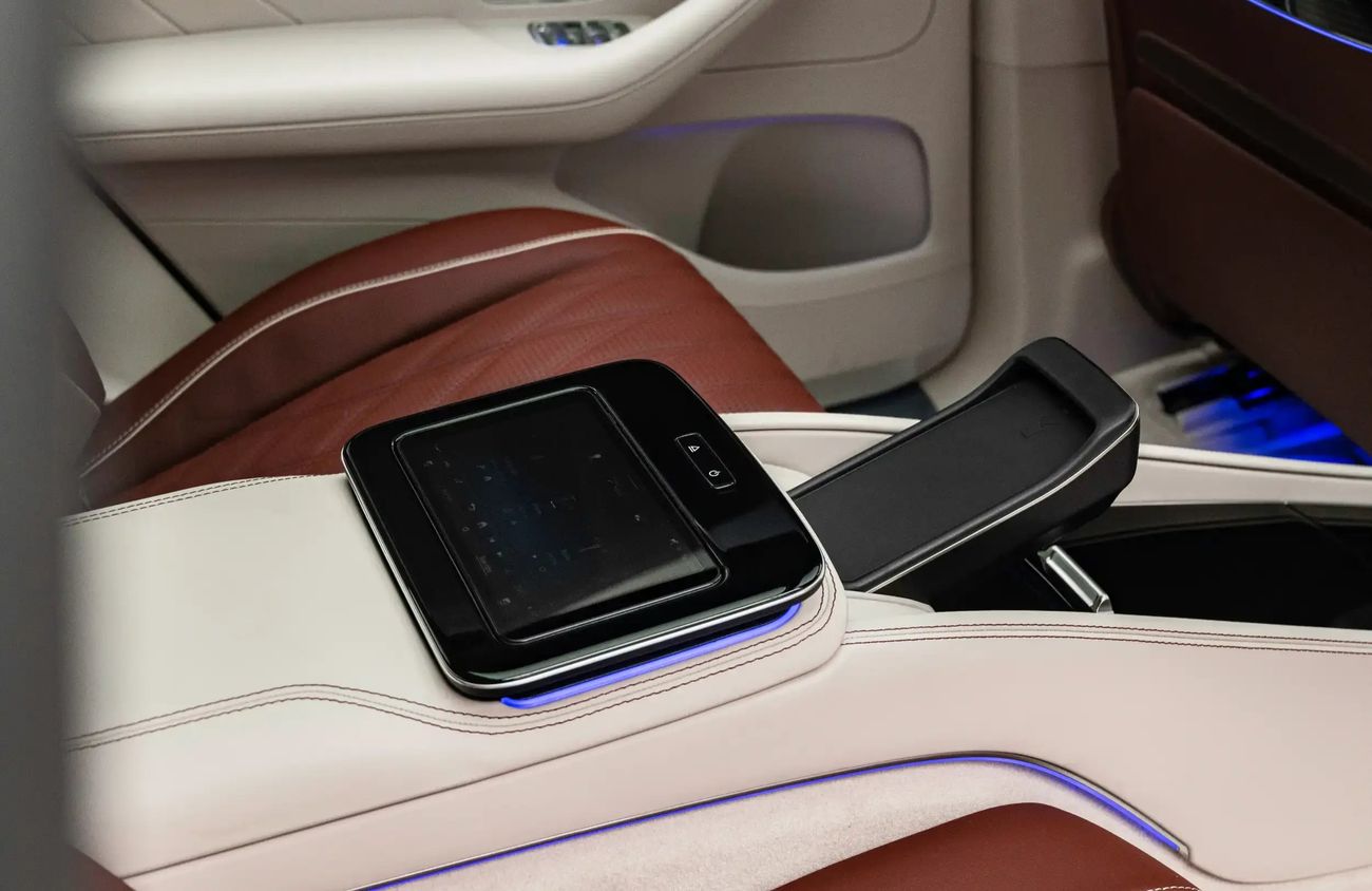 Mercedes Maybach GLS600 Maybach 4.0L V8 Bi-Turbo Engine + eMotor