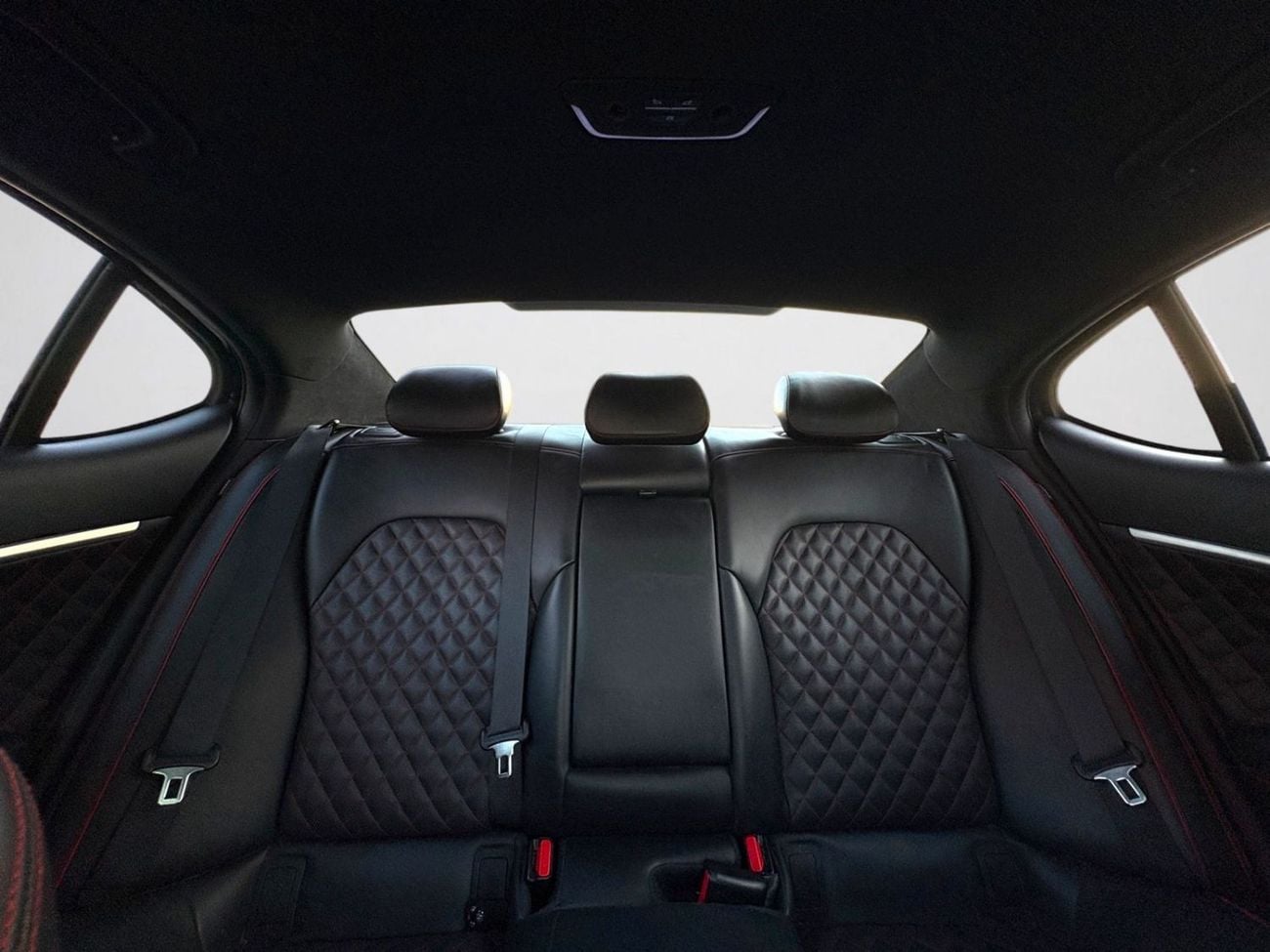 Genesis G70 PLATINUM AED 1,440 P.M | 0% DOWN PAYMENT | GENESIS G70 PRESTIGE | 3.3L TWIN-TURBO V6 | 2018 | KOREAN
