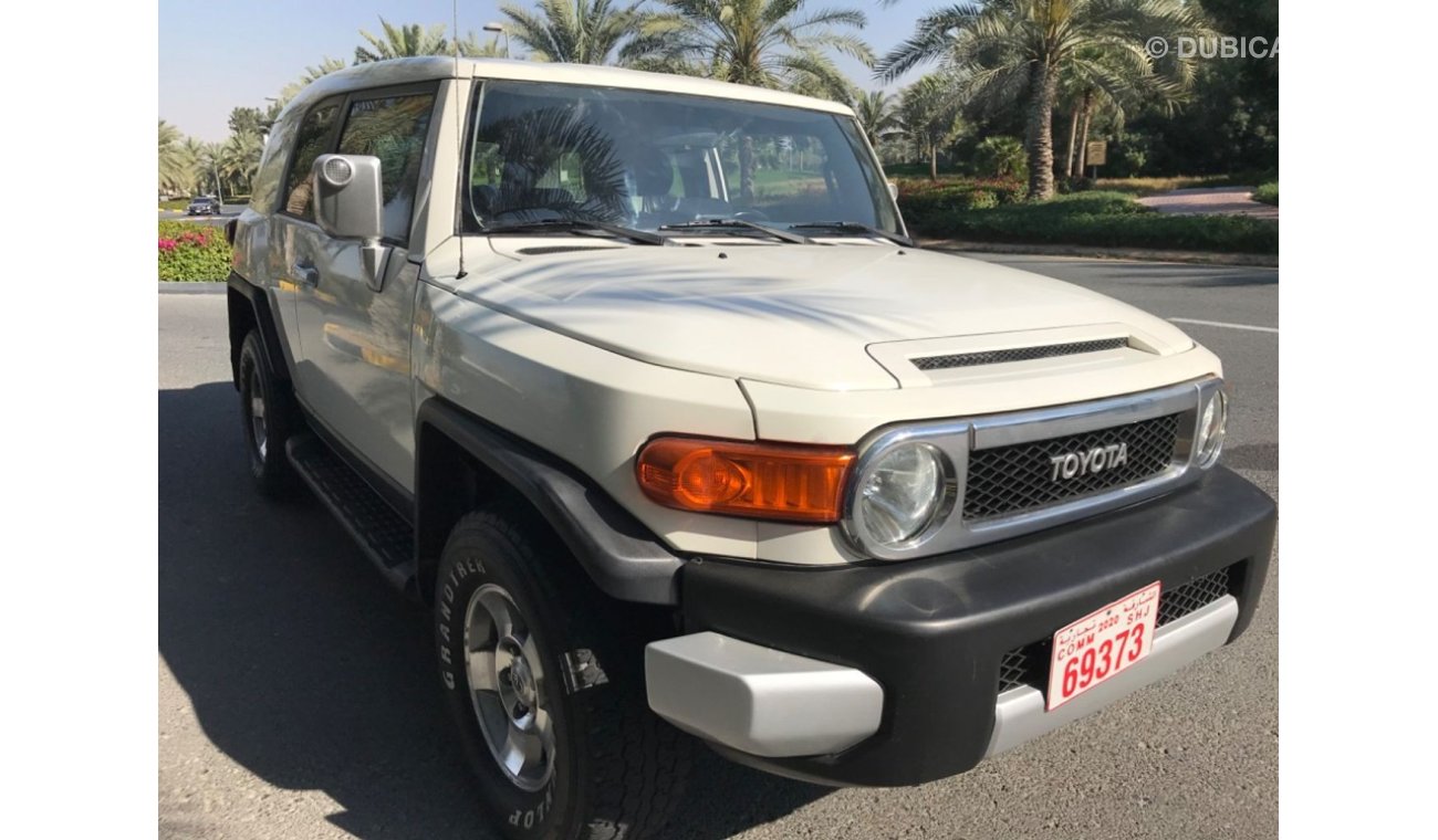 Toyota FJ Cruiser Fg 2009 very good condition