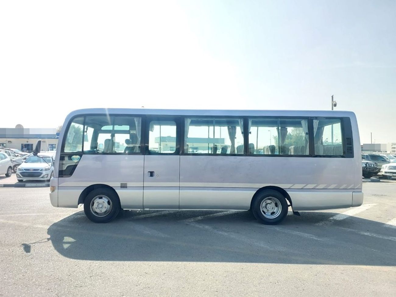 Nissan Civilian NISSAN CIVILIAN BUS RHD 2000 MODEL 4.1 L DIESEL AUTOMATIC(PM00052)