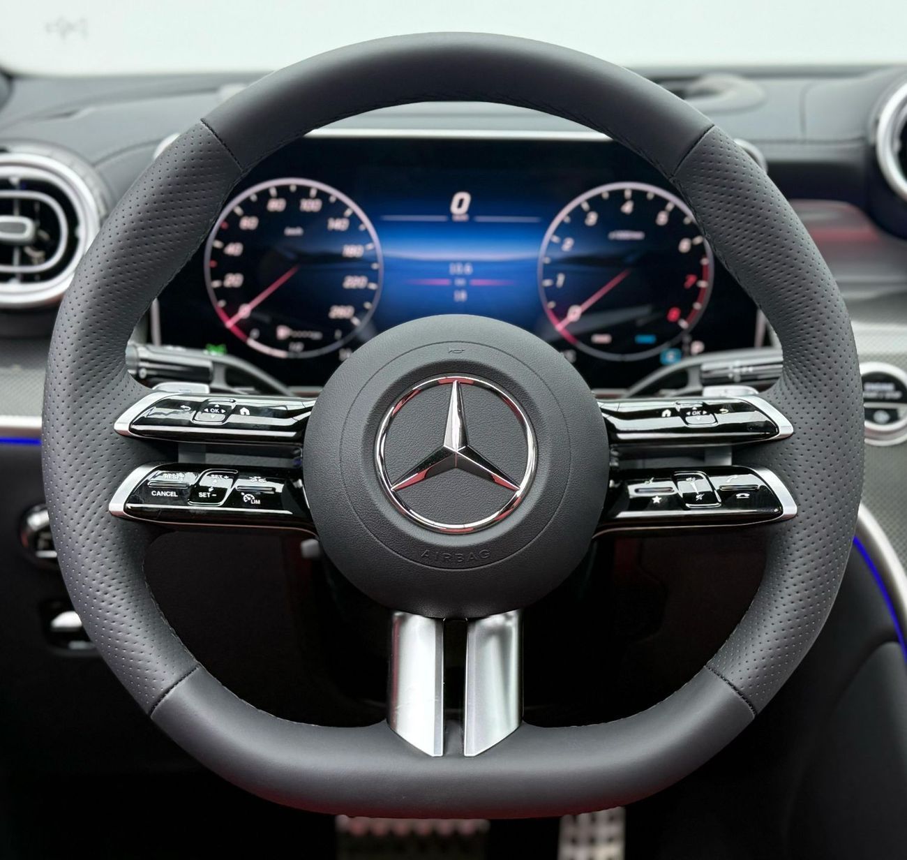 مرسيدس بنز GLC 200 4Matic *Brand New* Mercedes Benz GLC 200 AMG Premium Plus, 2030 Mercedes Warranty + Service Pack, GC