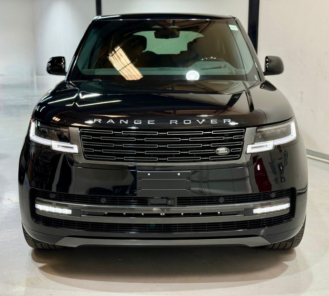 Land Rover Range Rover V8 AUTOBIOGRAPHY 2025