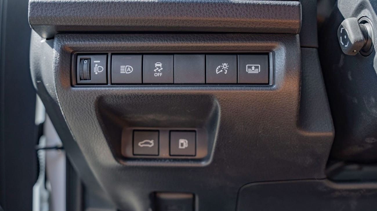 Toyota Camry 2025 Toyota Camry Grande 2.5L Petrol Full option