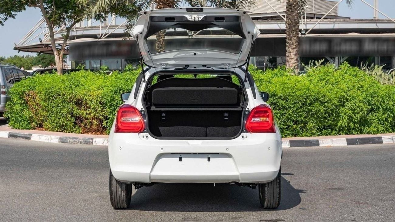 سوزوكي سويفت SUZUKI SWIFT GLX 1.2P AT MY2025
