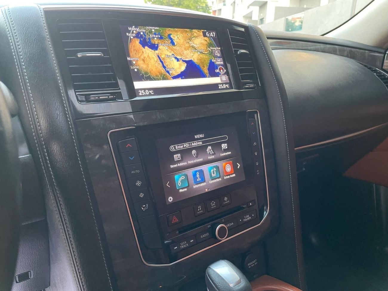 نيسان باترول LE Platinum 5.6L