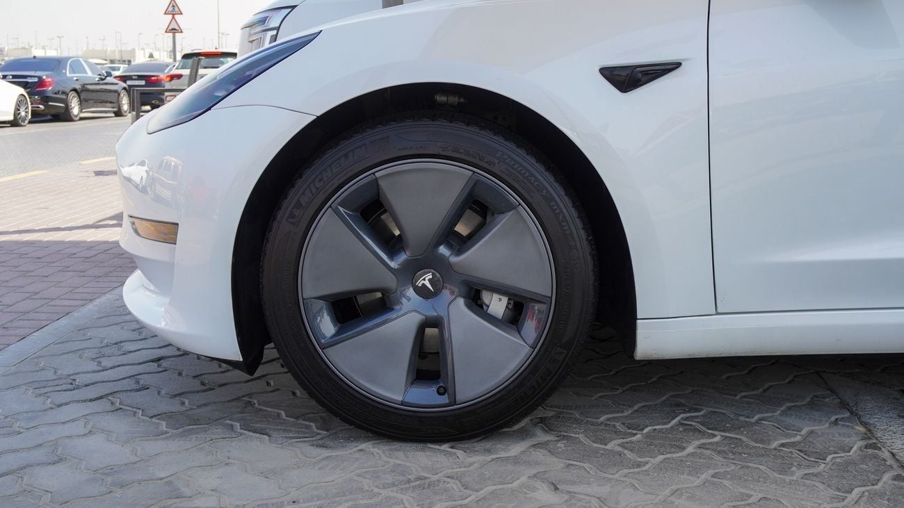 تسلا موديل 3 Rear-Wheel Drive
