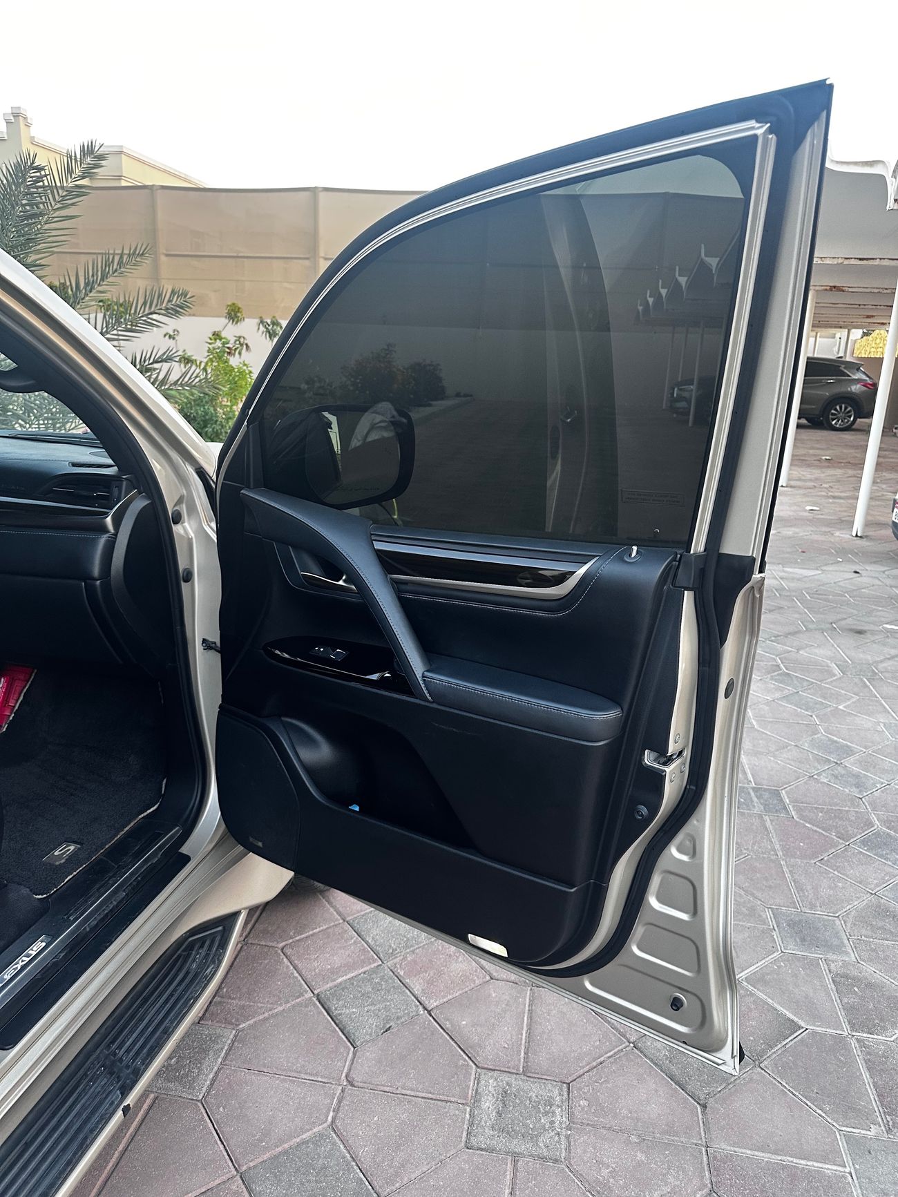 Lexus LX 570 Sport 5.7L