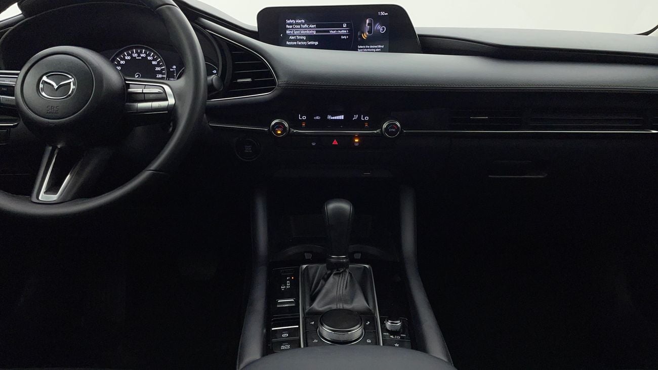 مازدا 3 ALLURE 2 | بدون دفعة مقدمة | اختبار قيادة مجاني للمنزل