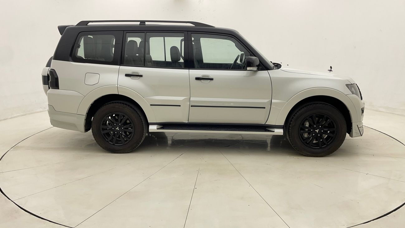 Mitsubishi Pajero SIGNATURE EDITION 3.8 | Zero Down Payment | Home Test Drive