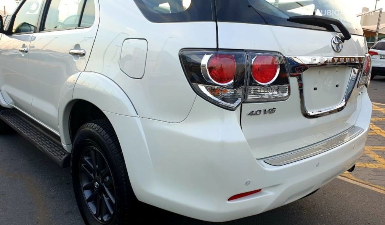 Toyota Fortuner 2015 V6 GCC