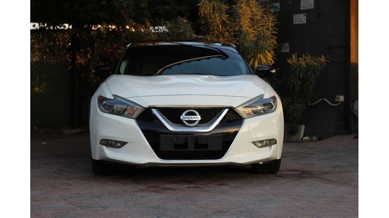 Nissan Maxima SV