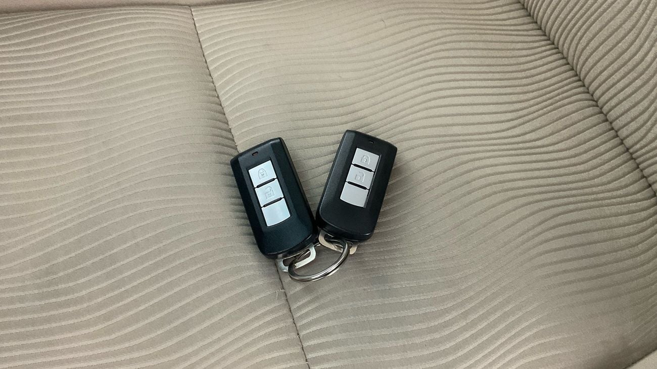 ميتسوبيشي مونتيرو سبورت GLS Mid | upto AED 20,000 Ramadan Discount | شامل الضمان | 0 ﺪﻔﻋﺓ ﺃﻮﻟﻯ