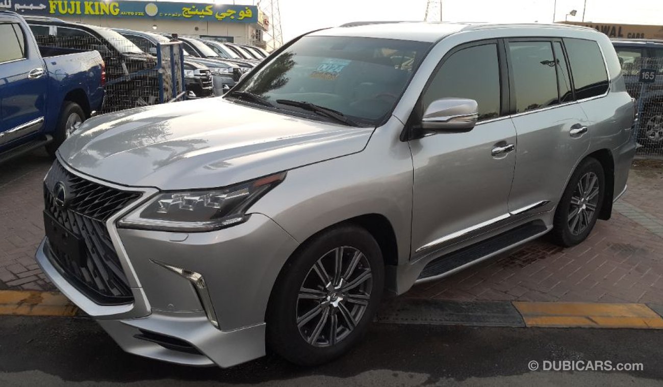 Lexus LX570 Full option modified 2020 with new tyres & Rim