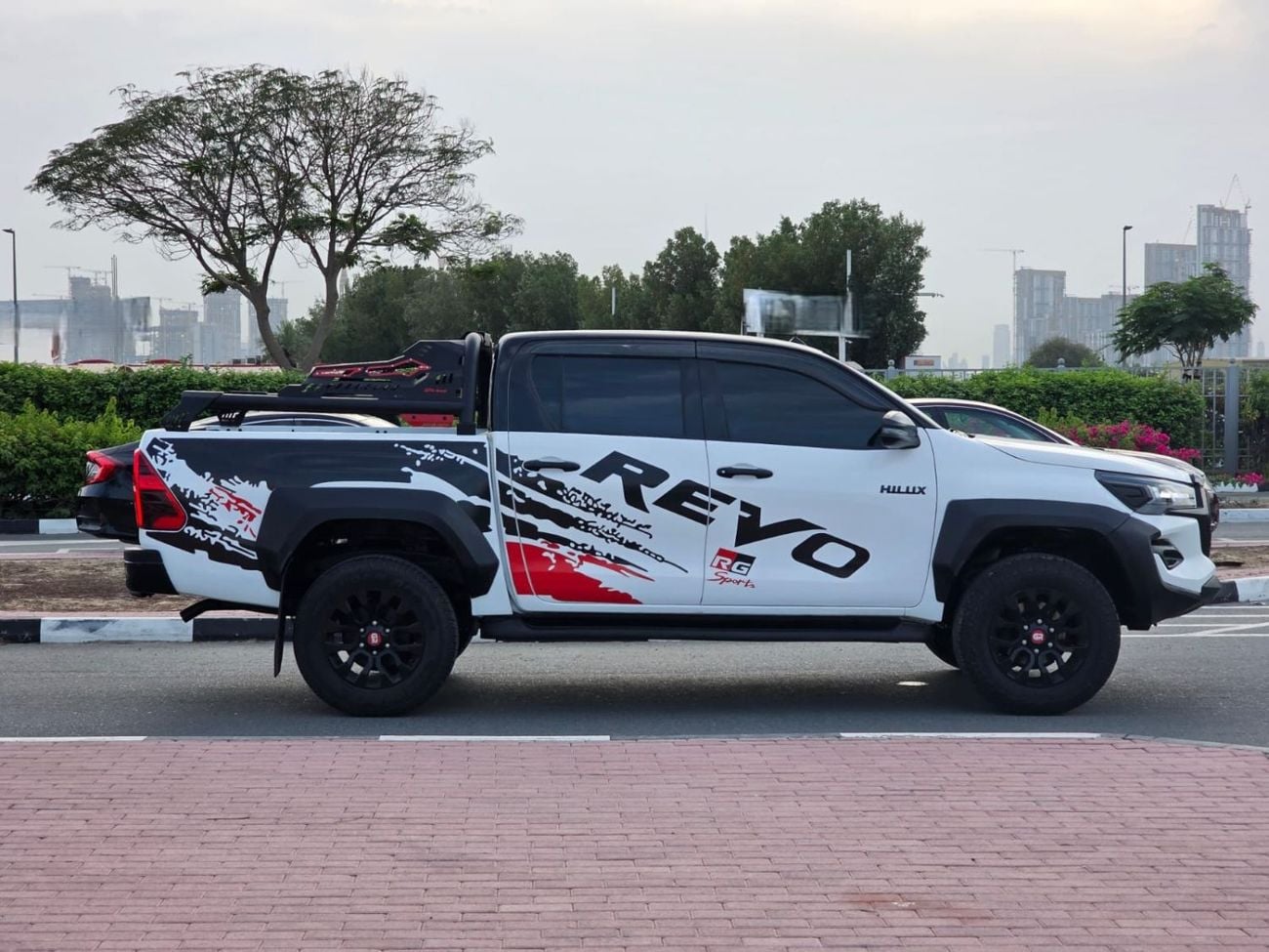 تويوتا هيلوكس -