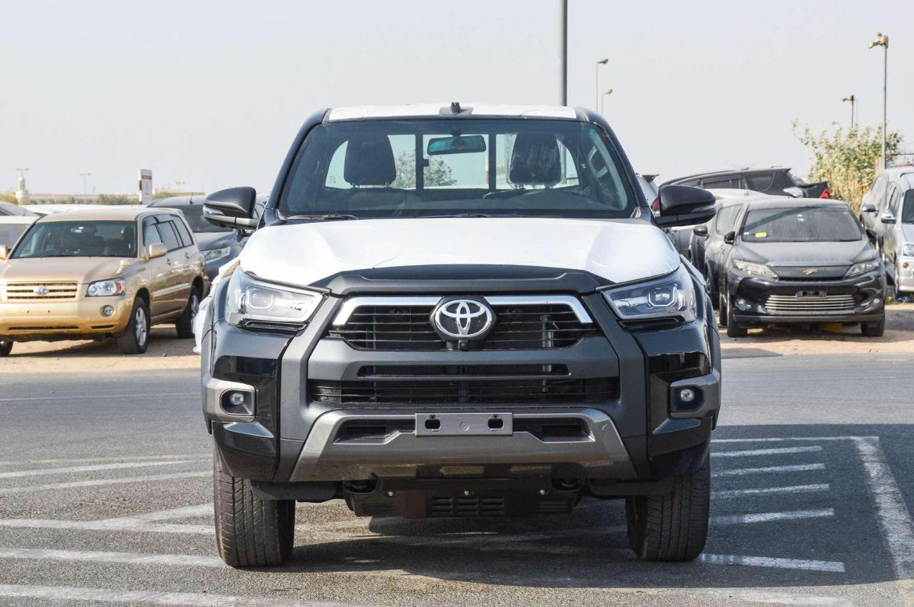 تويوتا هيلوكس TOYOTA HILUX ADVENTURE 4.0L 4WD PICKUP 2025