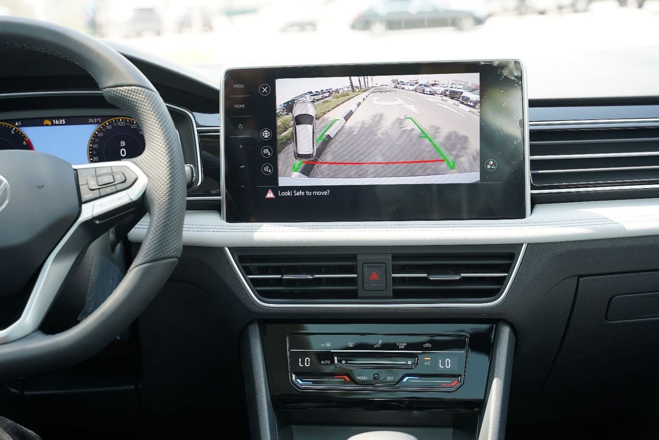 Volkswagen Tiguan 2023 VOLKSWAGEN TIGUAN 1.5L TSI SUV