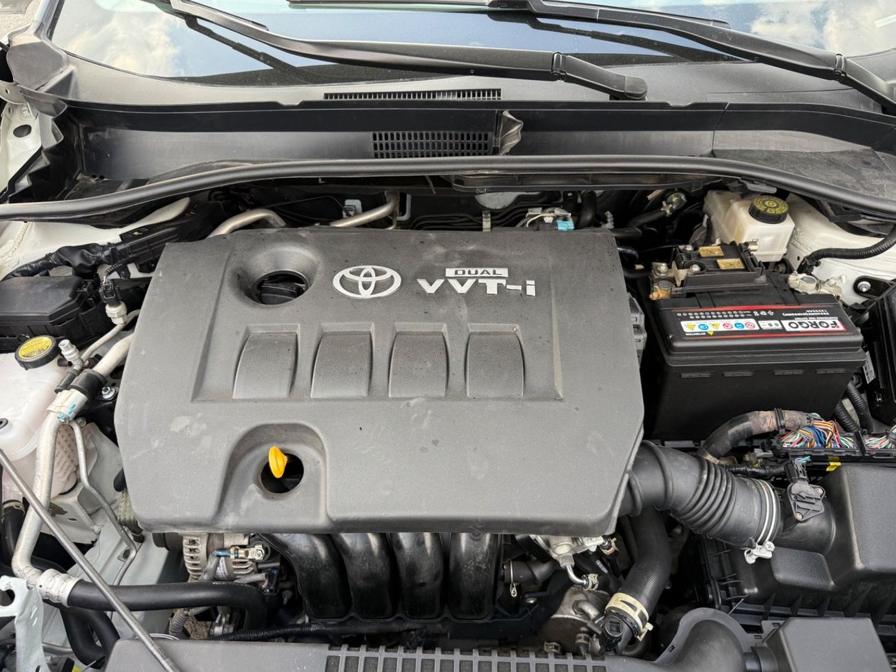 تويوتا CHR LIMITED,LEADER SEAT,PUSH START, STICKER 2023 MODEL