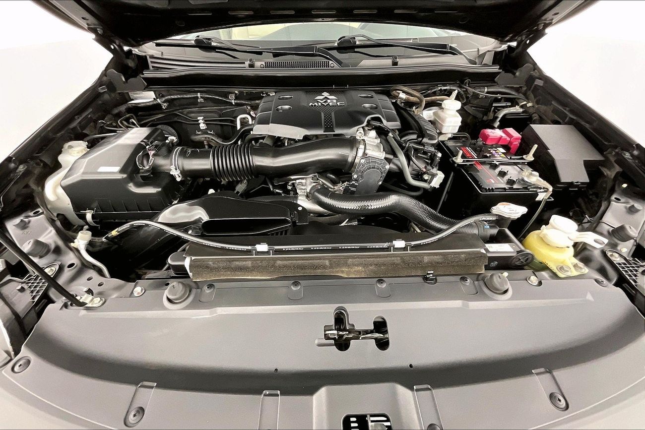 Nissan XTerra Titanium | 1 year free warranty | 0 Down Payment