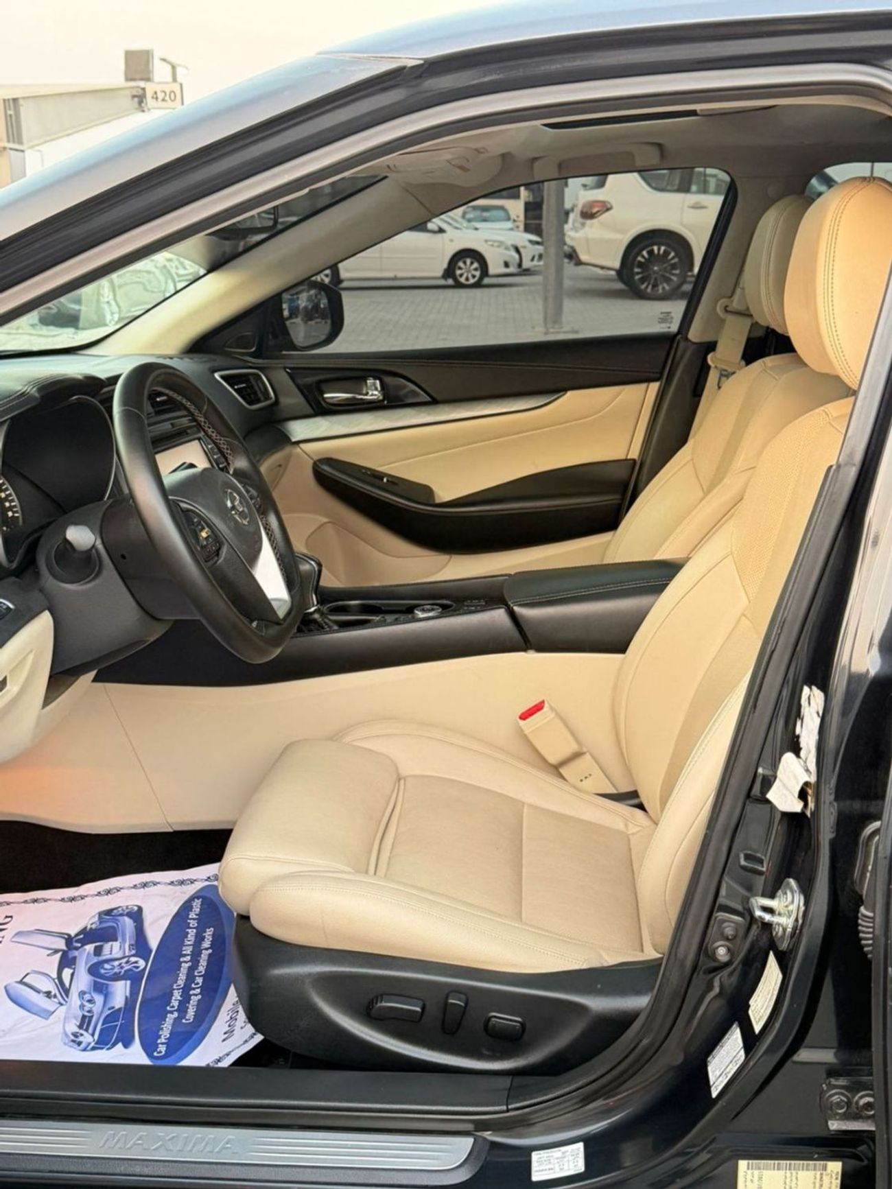 Nissan Maxima SV 3.5L Luxury and top condition