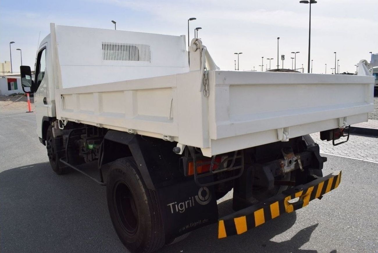 Mitsubishi Fuso Canter Mitsubishi Canter Dumper, Model:2016. Excellent condition