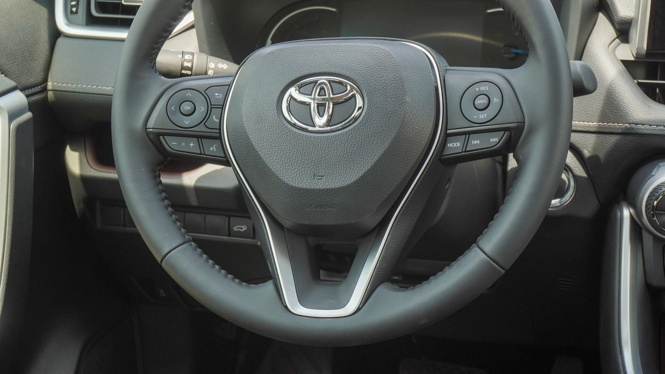 تويوتا راف ٤ 2.5L VXR Hybrid