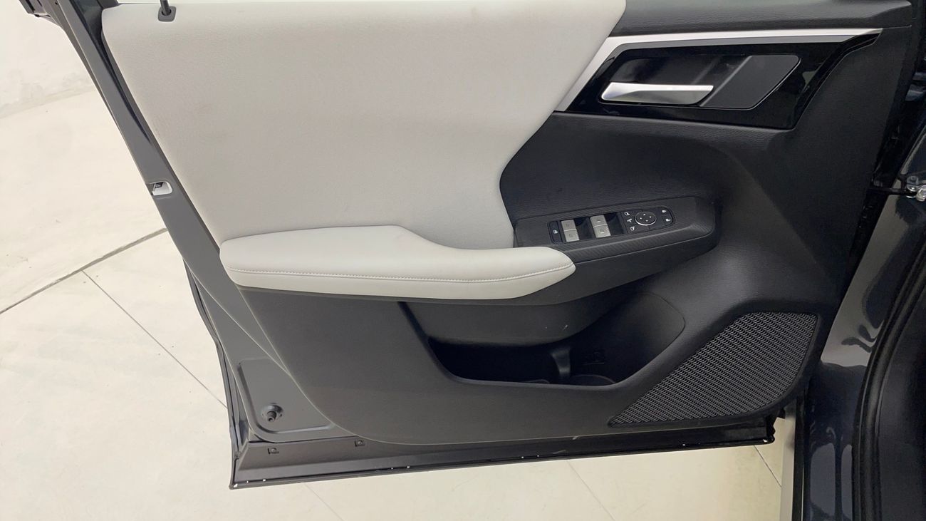 Mitsubishi Outlander MIDLINE WITH SUNROOF 2.5 | Zero Down Payment | Home Test Drive