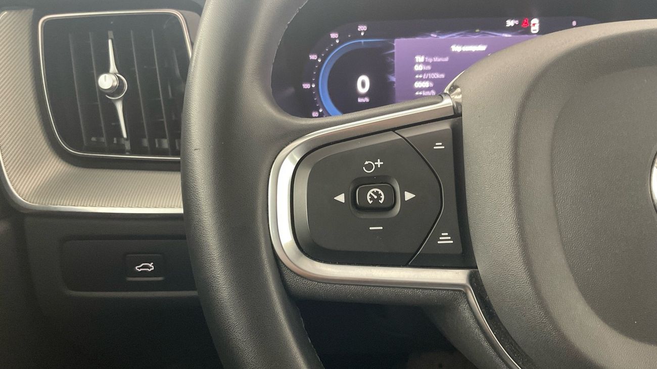 Volvo XC60 B5 Core | upto AED 20,000 Ramadan Discount | Guaranteed Warranty | 0 Down Payment