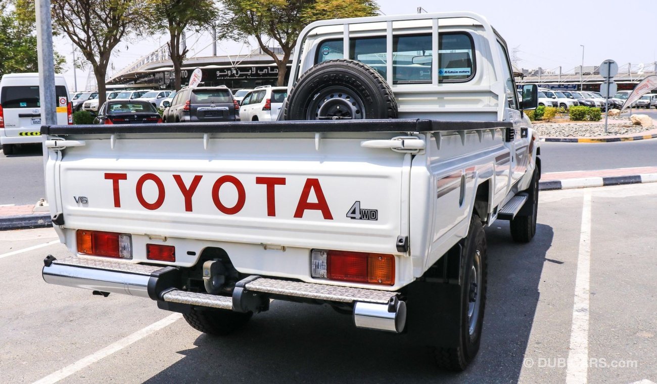 Toyota Land Cruiser Pick Up V6