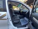 Toyota Hilux SR5 (NON GCC) Hilux 2.4 diesel Full option  Push start GCC