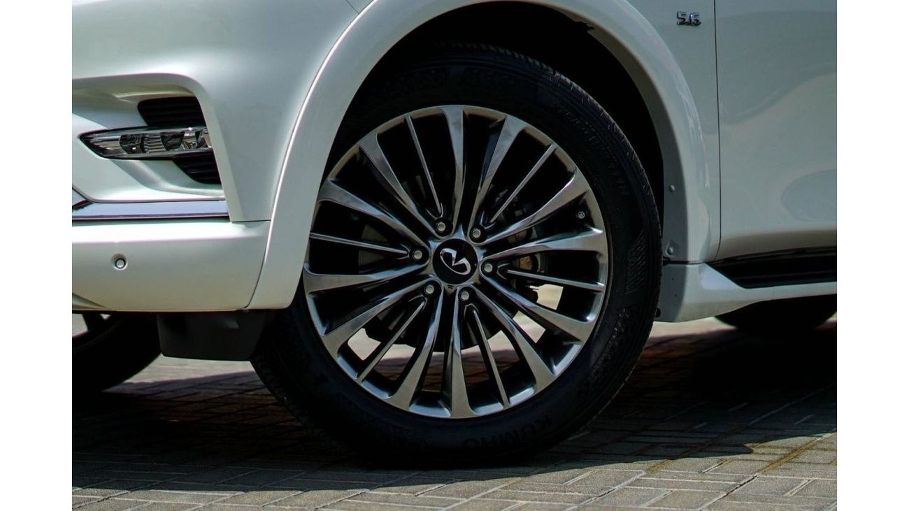 Infiniti QX80 Luxe 7st