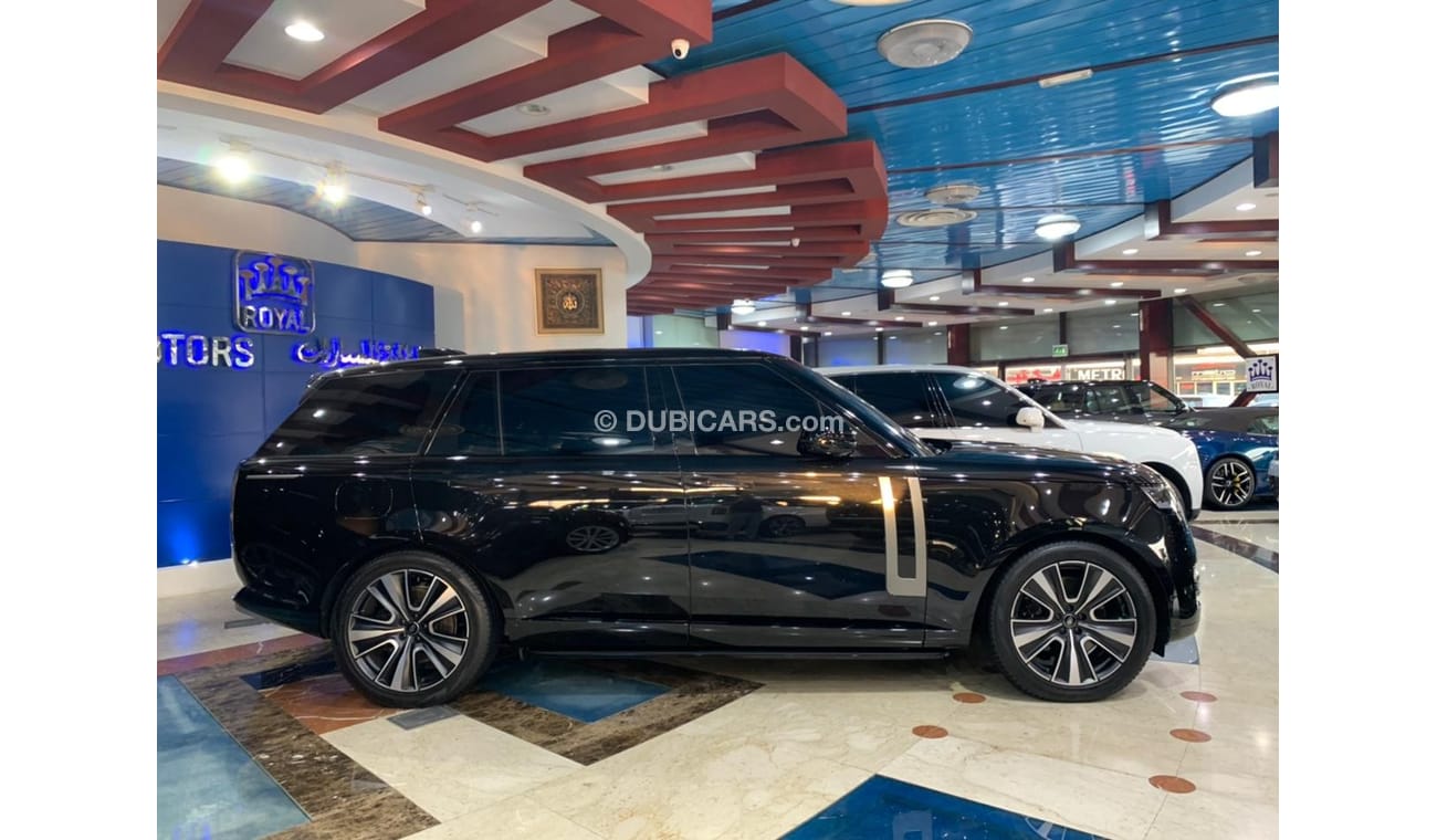 Land Rover Range Rover LWB / GCC Spec / With Warranty & Serv