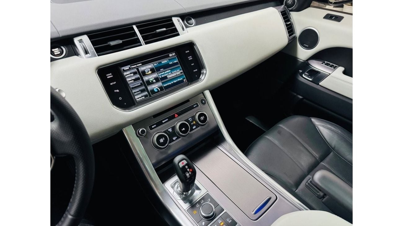 لاند روفر رينج روفر سبورت GCC .. FSH .. HSE .. V6 .. Perfect Condition .