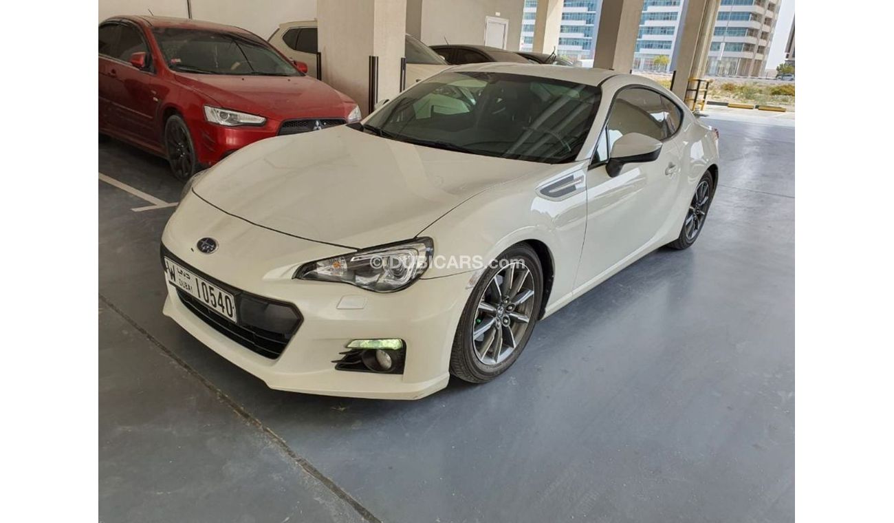 سوبارو BRZ للبيع سوبارو بي آر زد.... موديل 2016.... خليجي